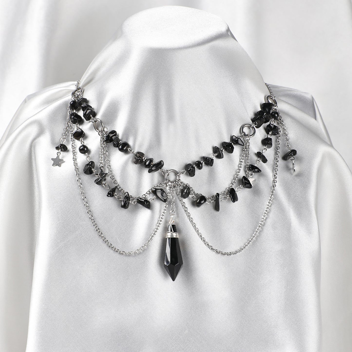 MOSTORY Balck Gothic Crystal Necklace
