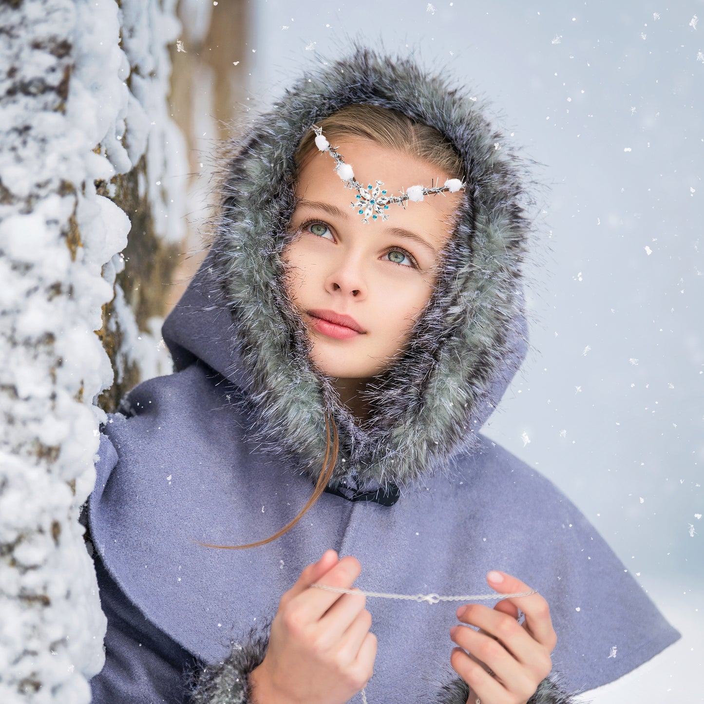 Christmas Headpiece: White Snowflake Crown