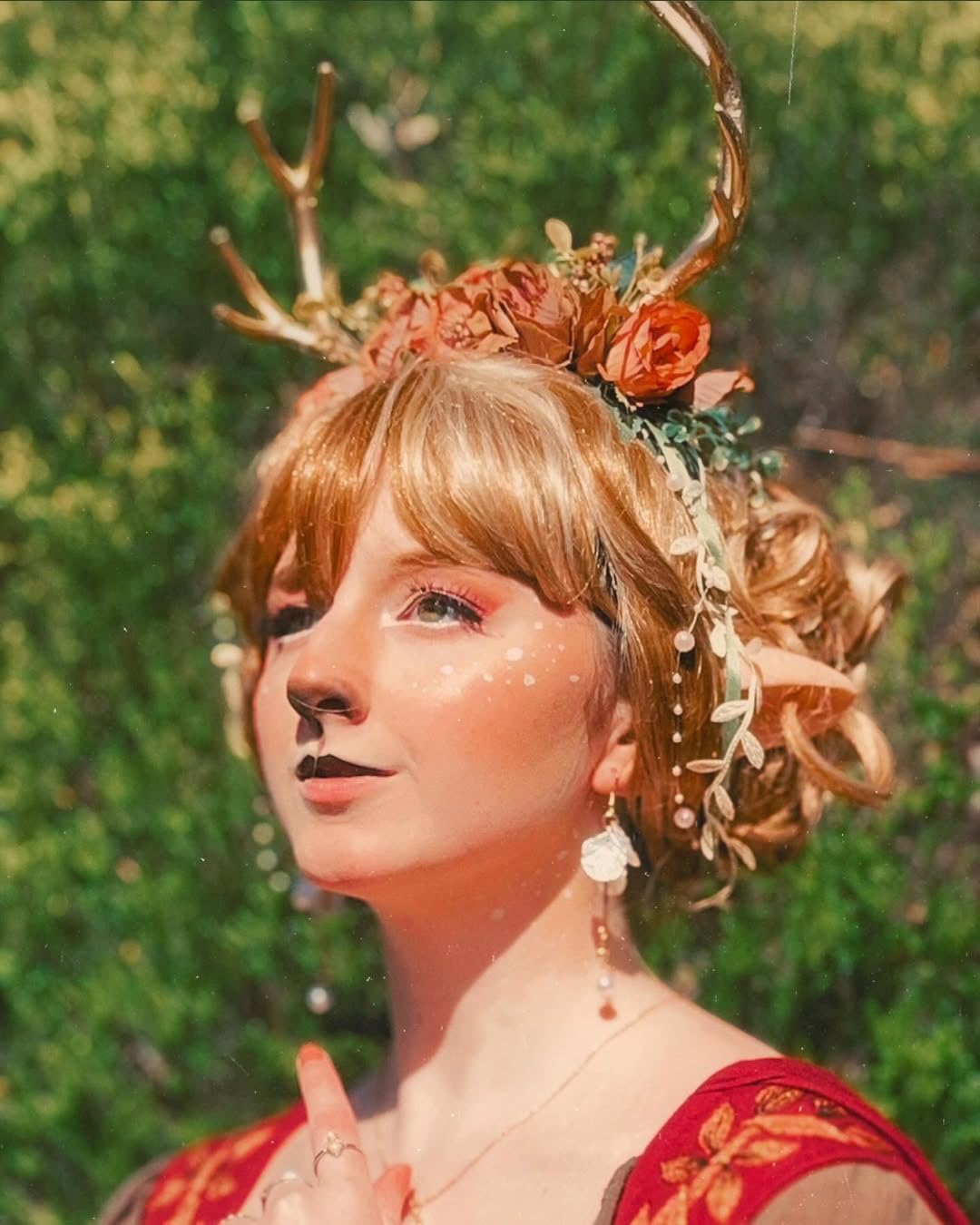 MOSTORY Purple Flower Deer Antler Headband with Vines
