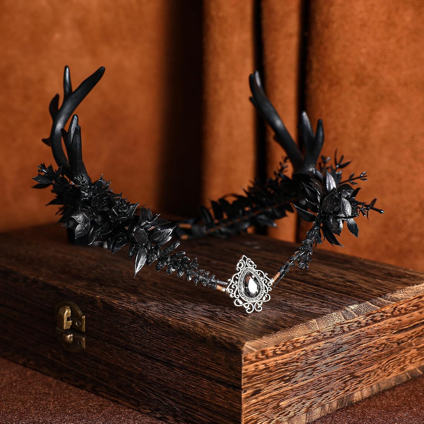 Black Flower Antler Crown for Gothic Fairy Looks - view 6
