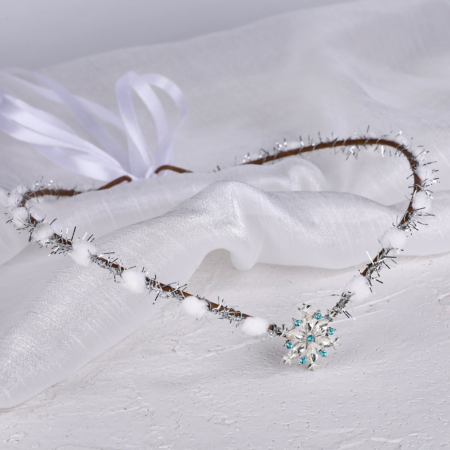 Christmas Headpiece: White Snowflake Crown